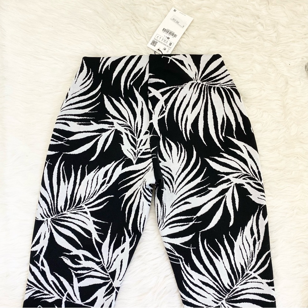 ZARA Jaquard 2 Piece Set - Picture 6 of 10